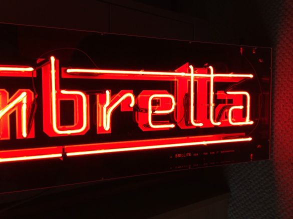 NeonSign-5-18-8-2014