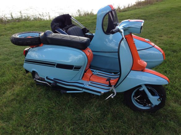 Gulf Racing themed Lambretta Sidecar COmbination
